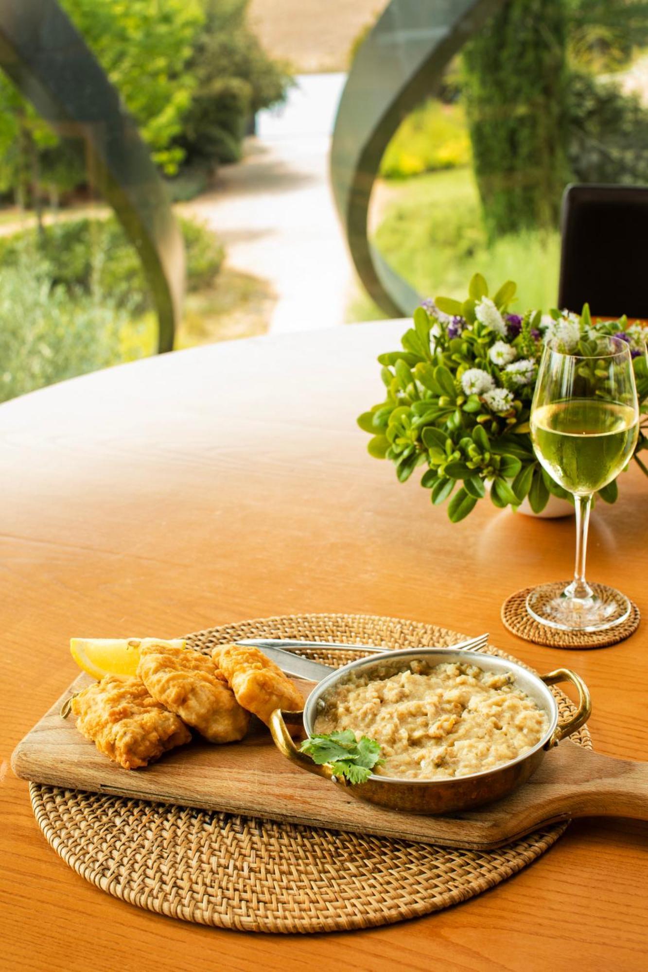 Herdade Da Cortesia Hotel 阿维斯 外观 照片