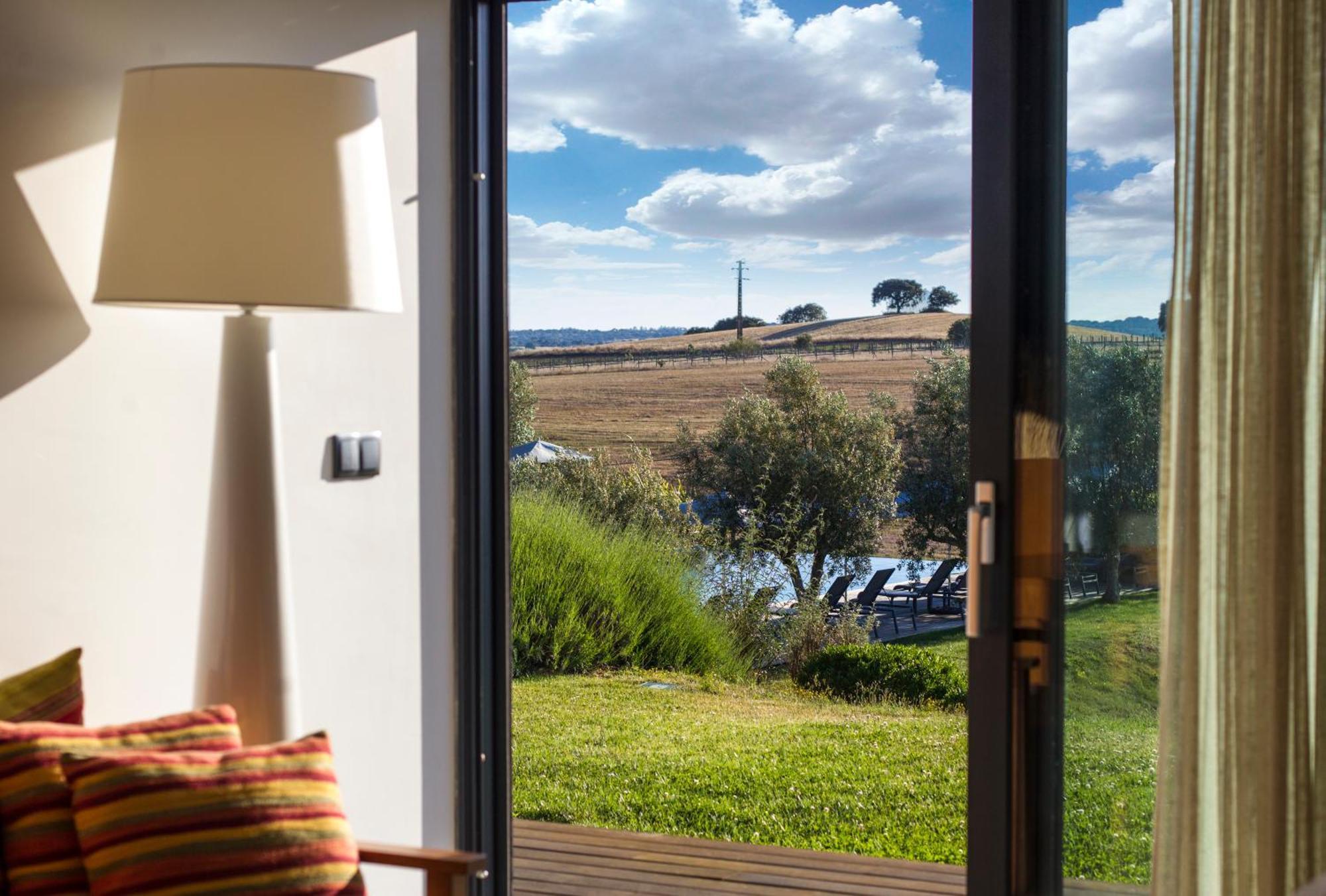 Herdade Da Cortesia Hotel 阿维斯 外观 照片