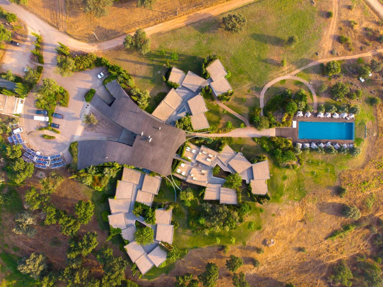 Herdade Da Cortesia Hotel 阿维斯 外观 照片